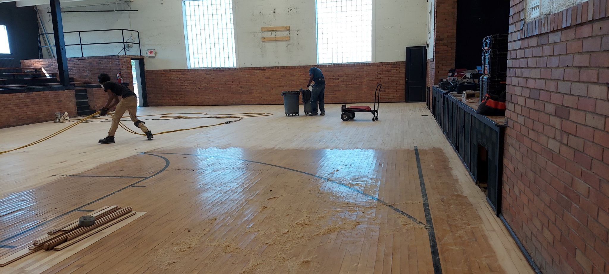 301130661_387945390180809_7746327273471239613_n